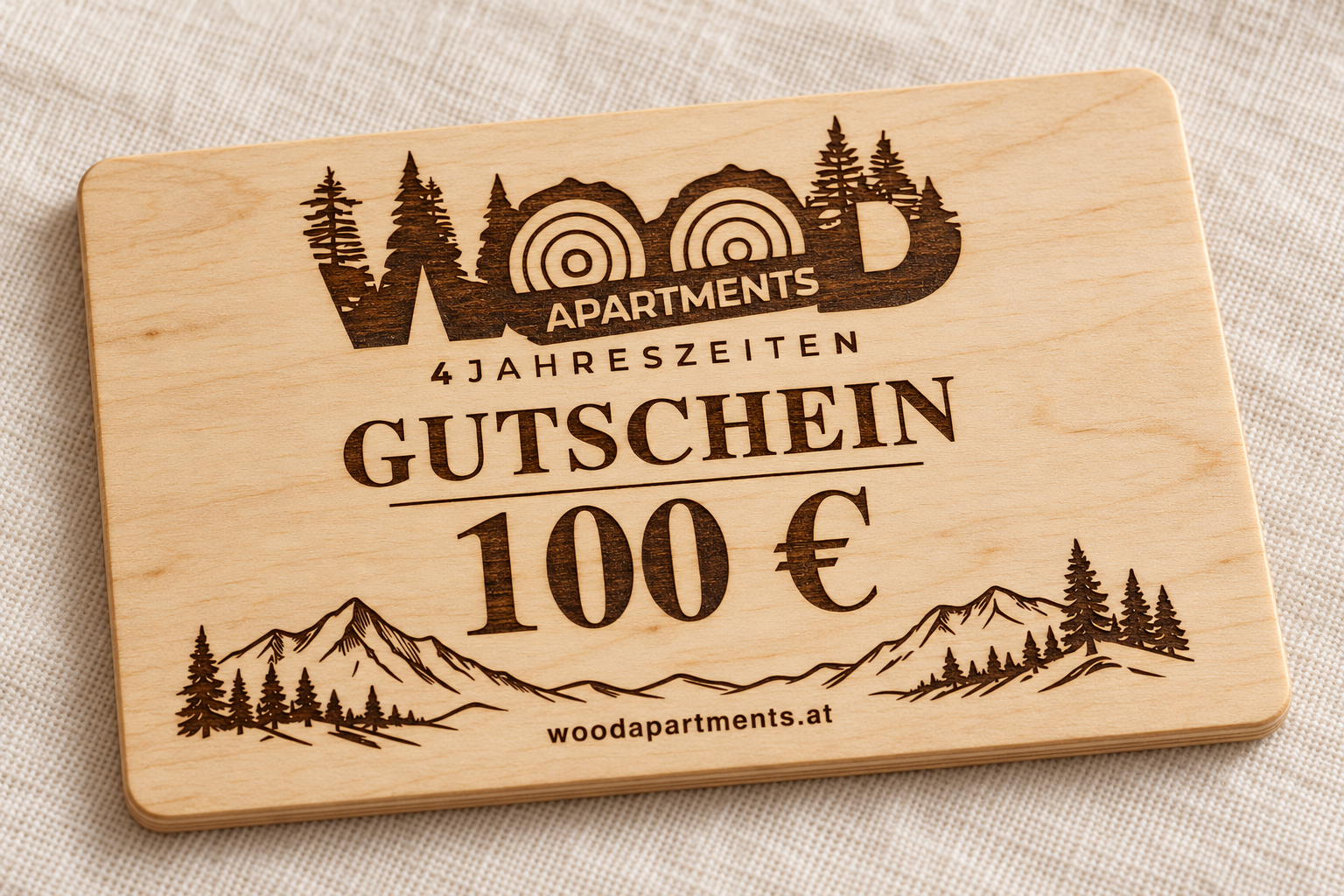 Musteransicht eines lasergravierten Wood Apartments Holzgutscheins mit 100 Euro